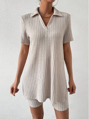 Kurzärmeliges Johnny-Collar-Oberteil und Shorts-Set