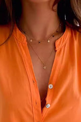Bluse mit halber Knopfleiste, V-Ausschnitt und halben Ärmeln