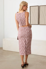 Tasha Apparel Blumenbesticktes Oberteil und Langer Rock mit hoher Taille Set