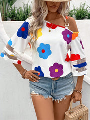 Bluse mit asymmetrischem Ausschnitt und Blumenmuster