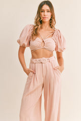 MABLE Cut-Out Crop-Top mit Tunnelzug und Hose mit Gürtel im Set
