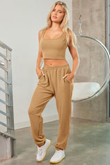 Active-Set aus Tanktop mit eckigem Ausschnitt, Überwurf und Joggern
